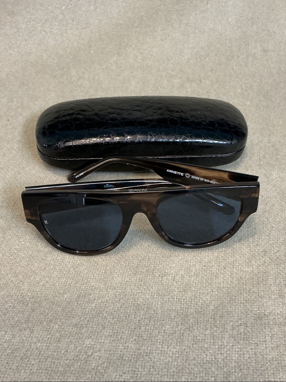 Arnette Women's Tortoiseshell Frame Sunglasses with Dark Lenses